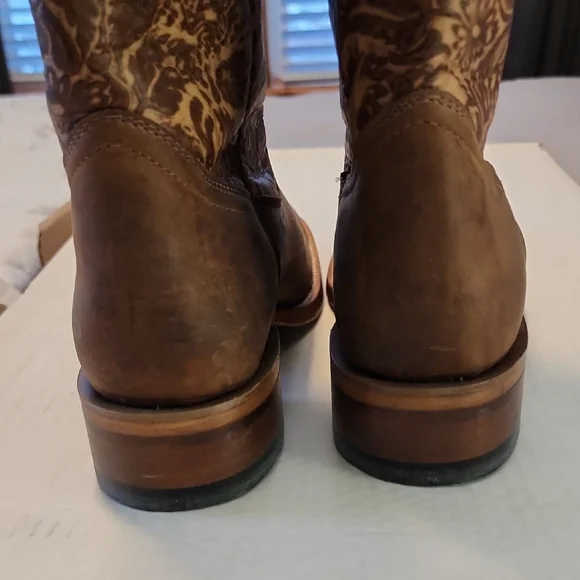 Boulet Elegant Brown Embroidered Look Heeled Boots - Picture 9 of 9